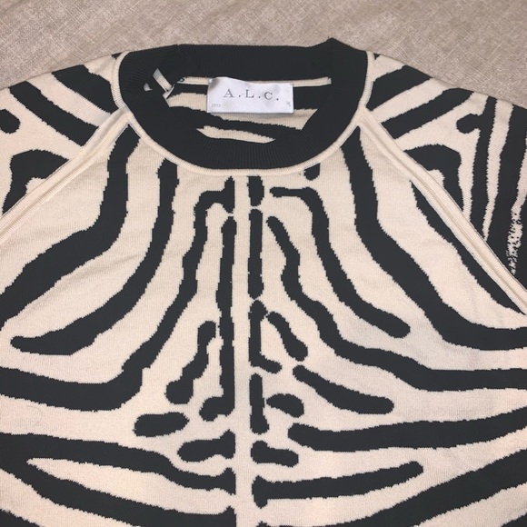 A.L.C. zebra print black/ivory sweater - Picture 8 of 16